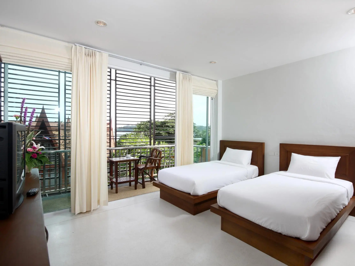 Kata Hiview Resort