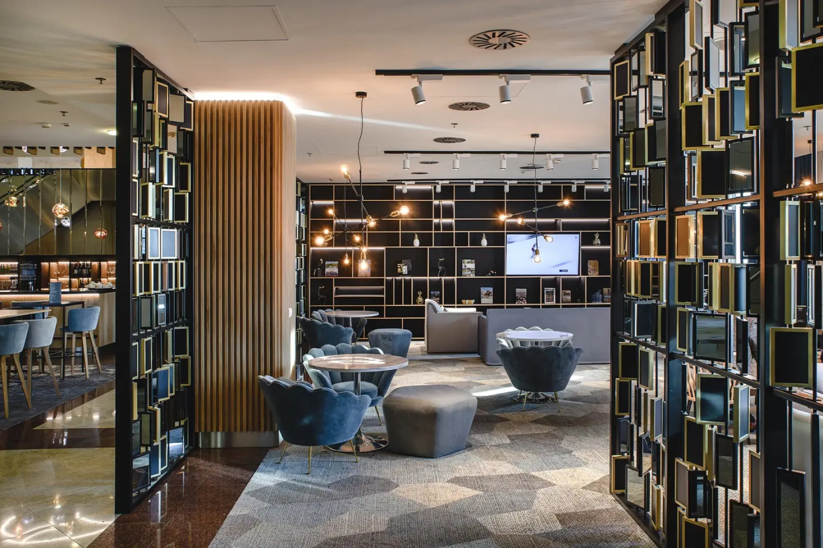 Courtyard by Marriott Warsaw Airport