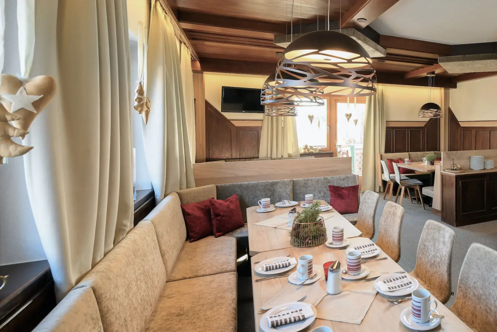 Harmls Aparthotel