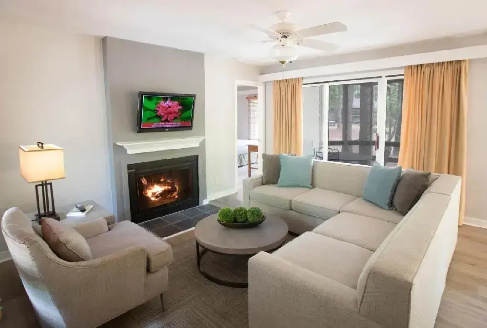 Курорт Callaway Resort & Gardens