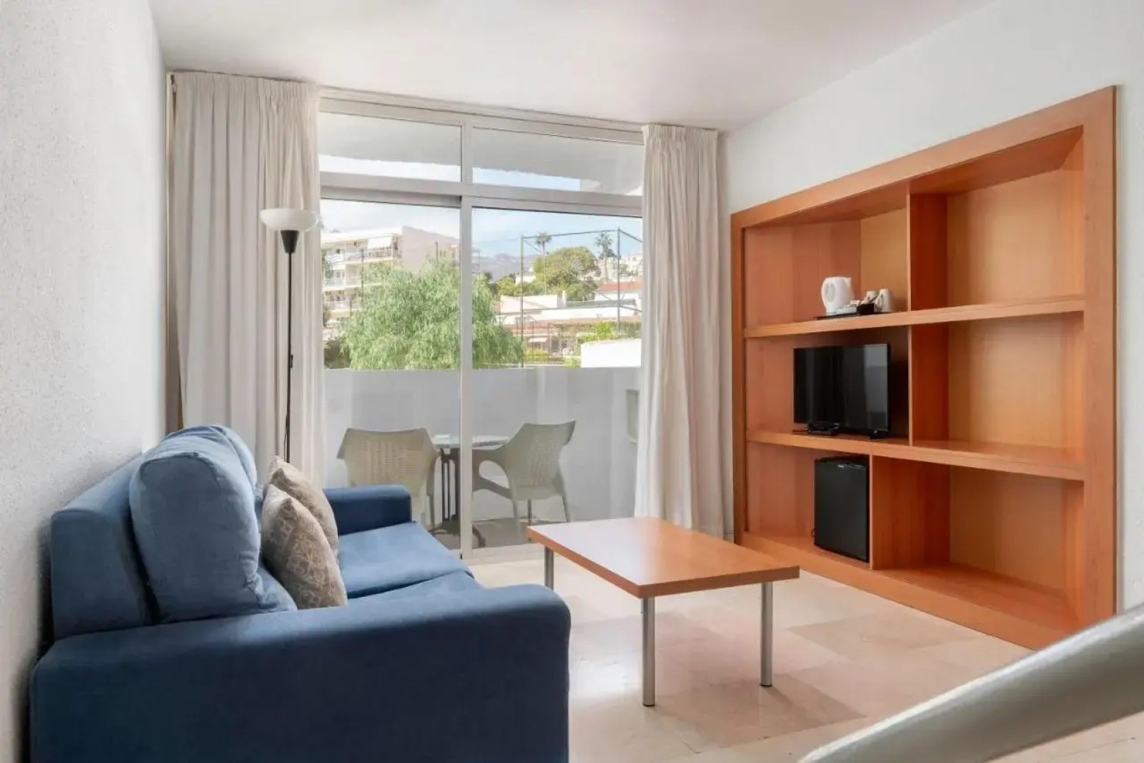 Отель AluaSun Lago Rojo - Adults Recommended