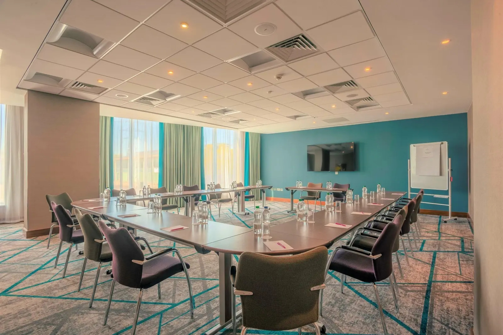 Crowne Plaza Reading by IHG