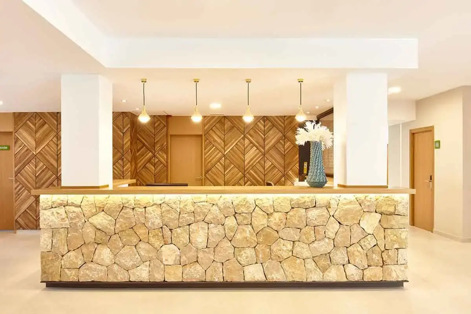 Отель Universal Castell Royal