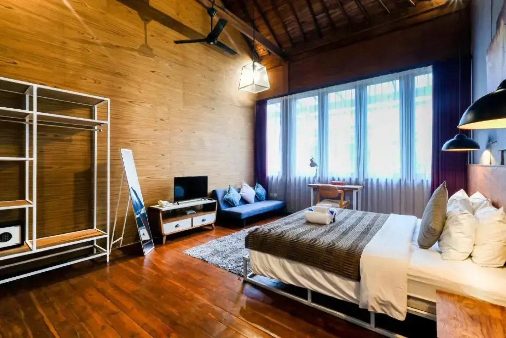 Kakul Villas & Suites