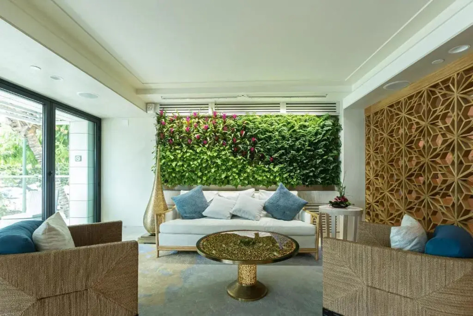 Espacio The Jewel Of Waikiki