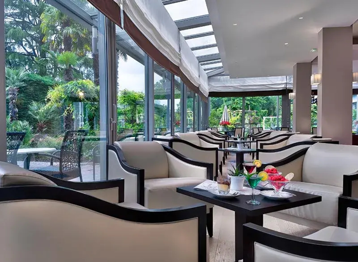 Hotel Harrys Garden