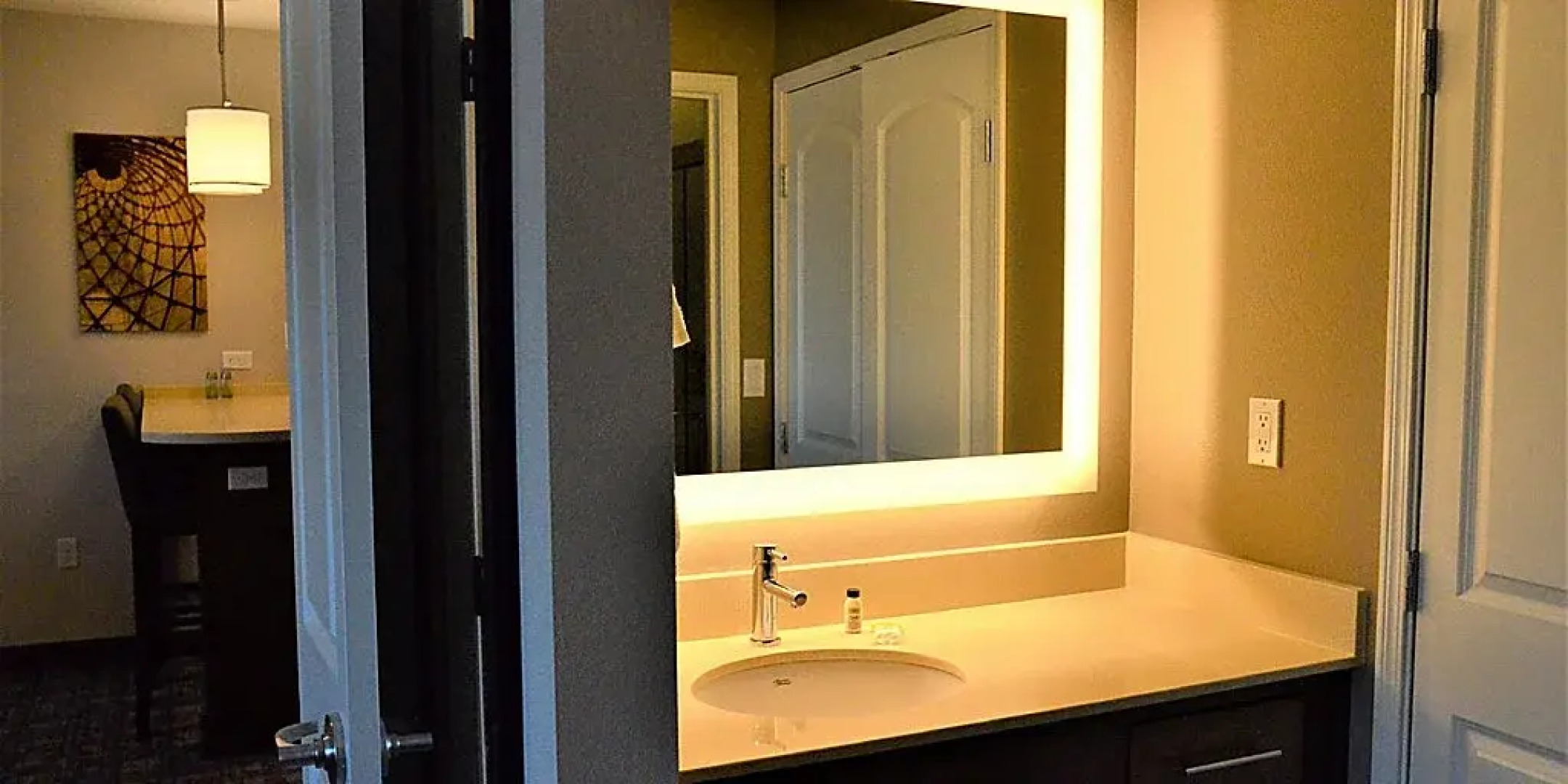 Staybridge Suites Hillsboro - Orenco Station by IHG