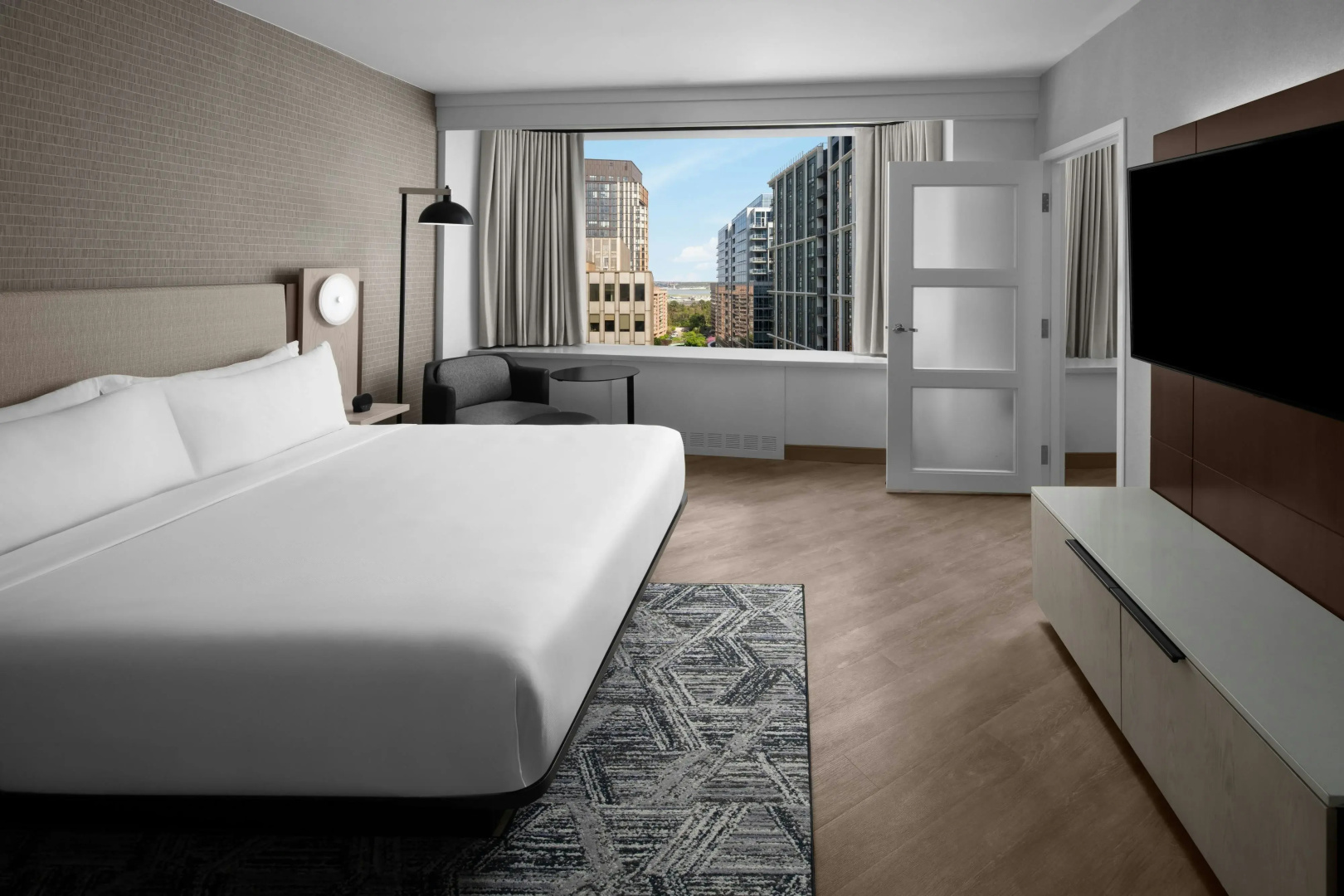 AC Hotel by Marriott Arlington National Landing