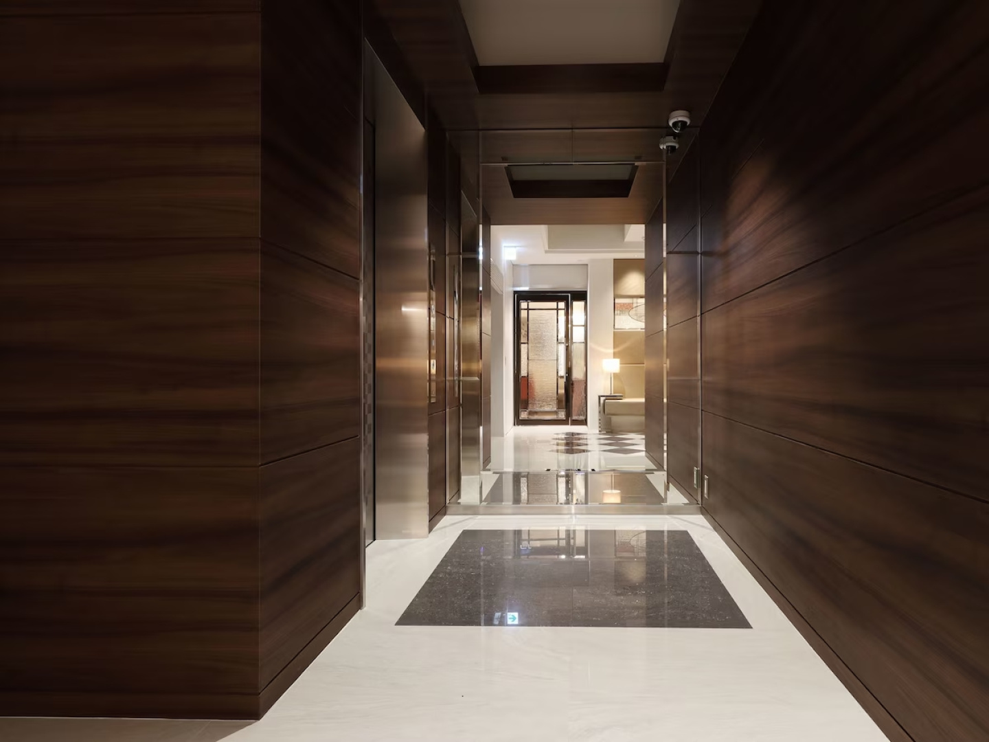 Отель Sakura Suite Osaka
