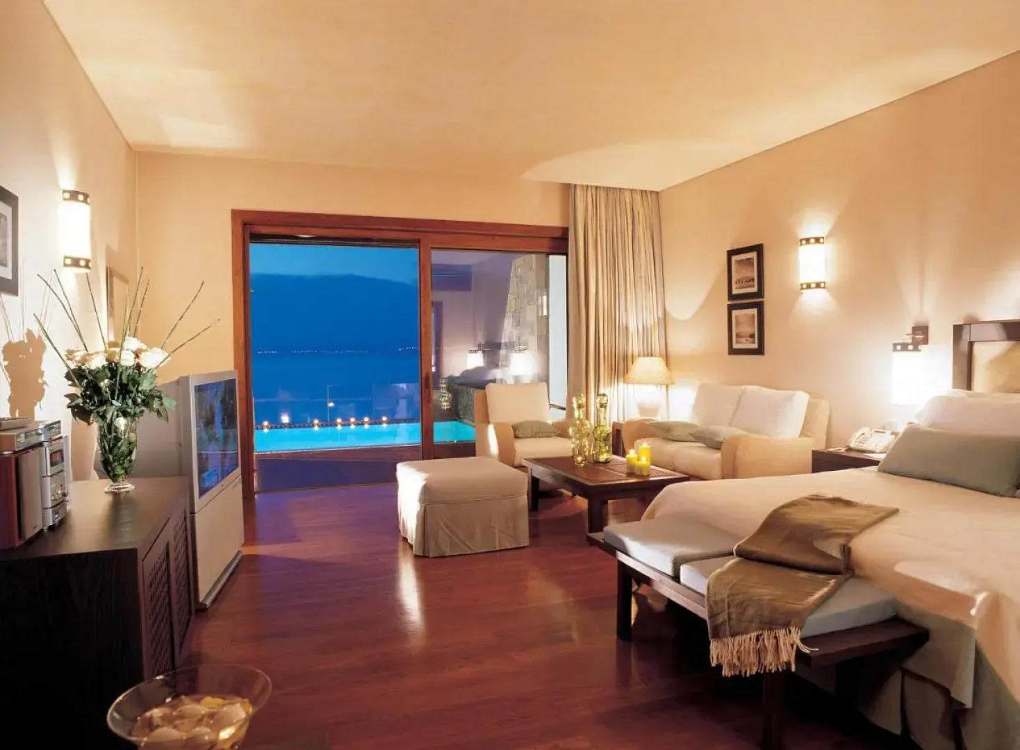 Grand Resort Lagonissi