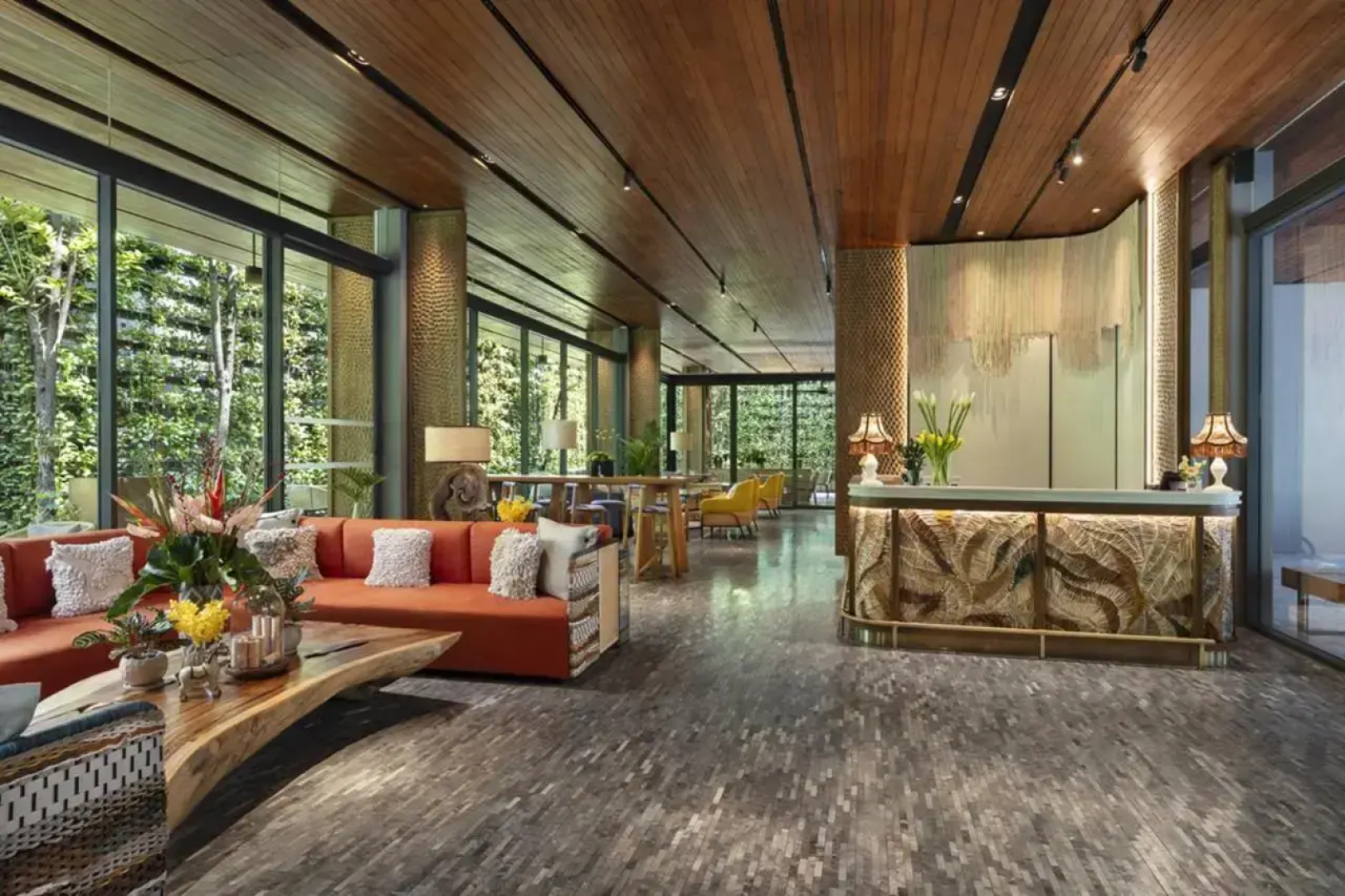 Отель Ad Lib Bangkok