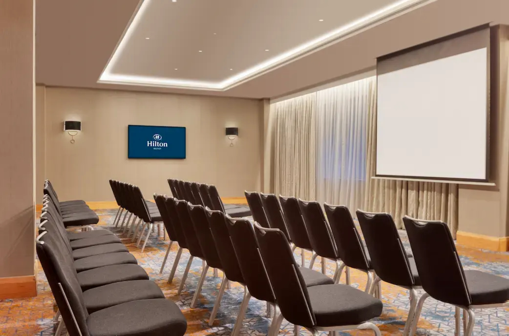 Отель Hilton Belfast