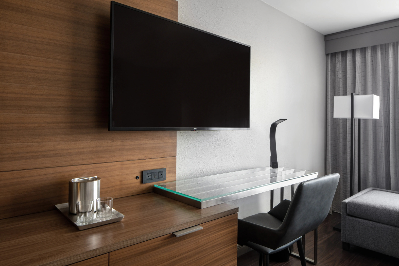 New Orleans Warehouse Arts District