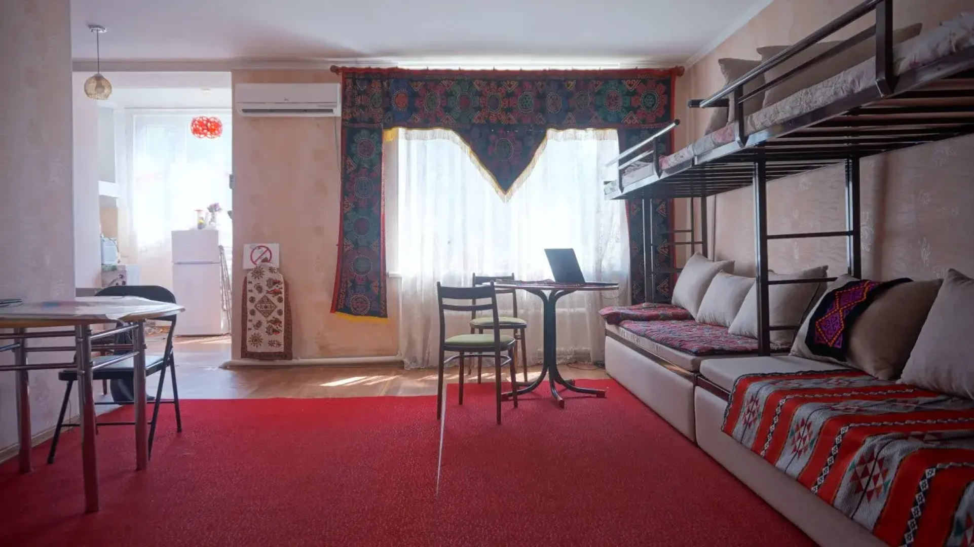 Konok Hostel
