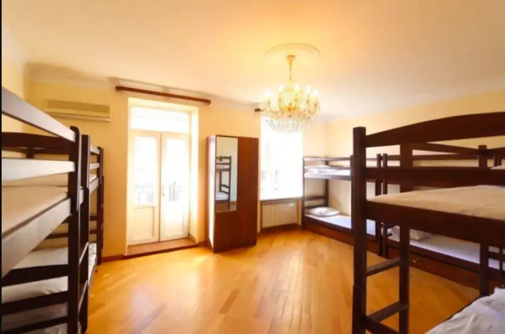 Ani Hostel
