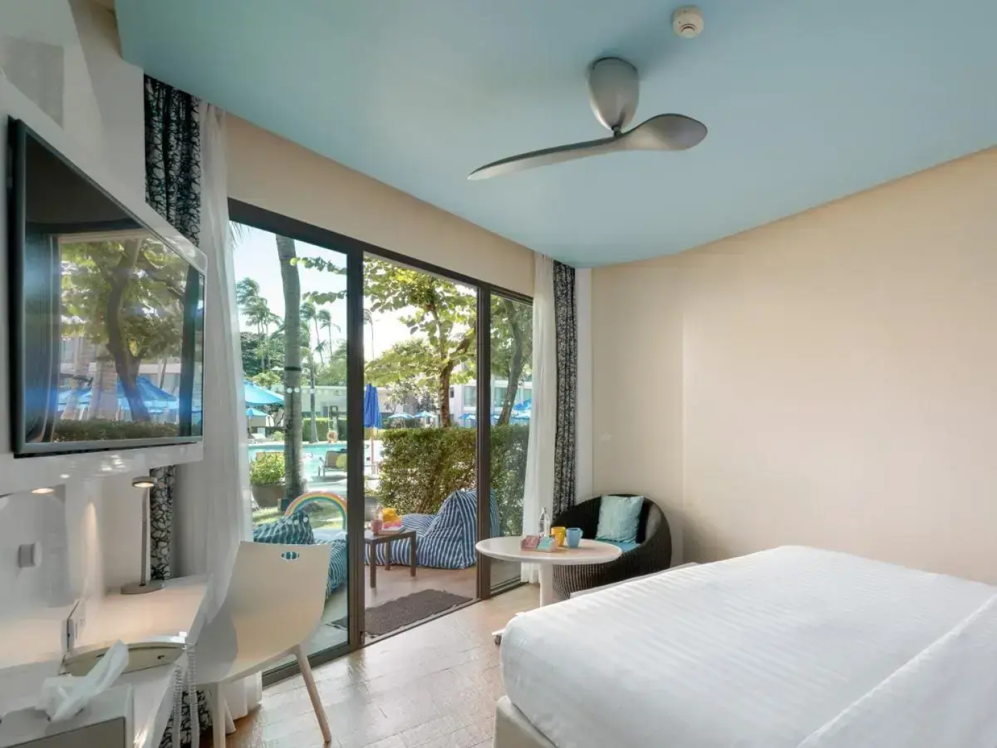 OZO Chaweng Samui