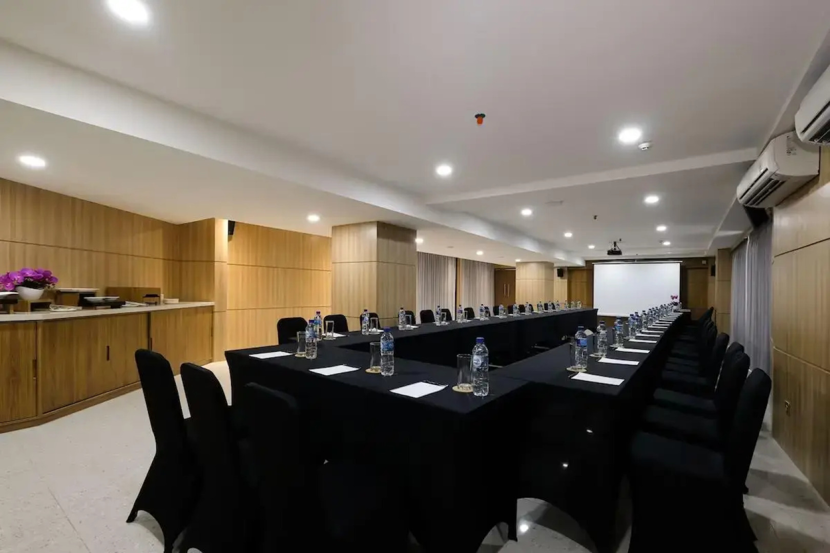 Dream of Aventus Hotel Kuta