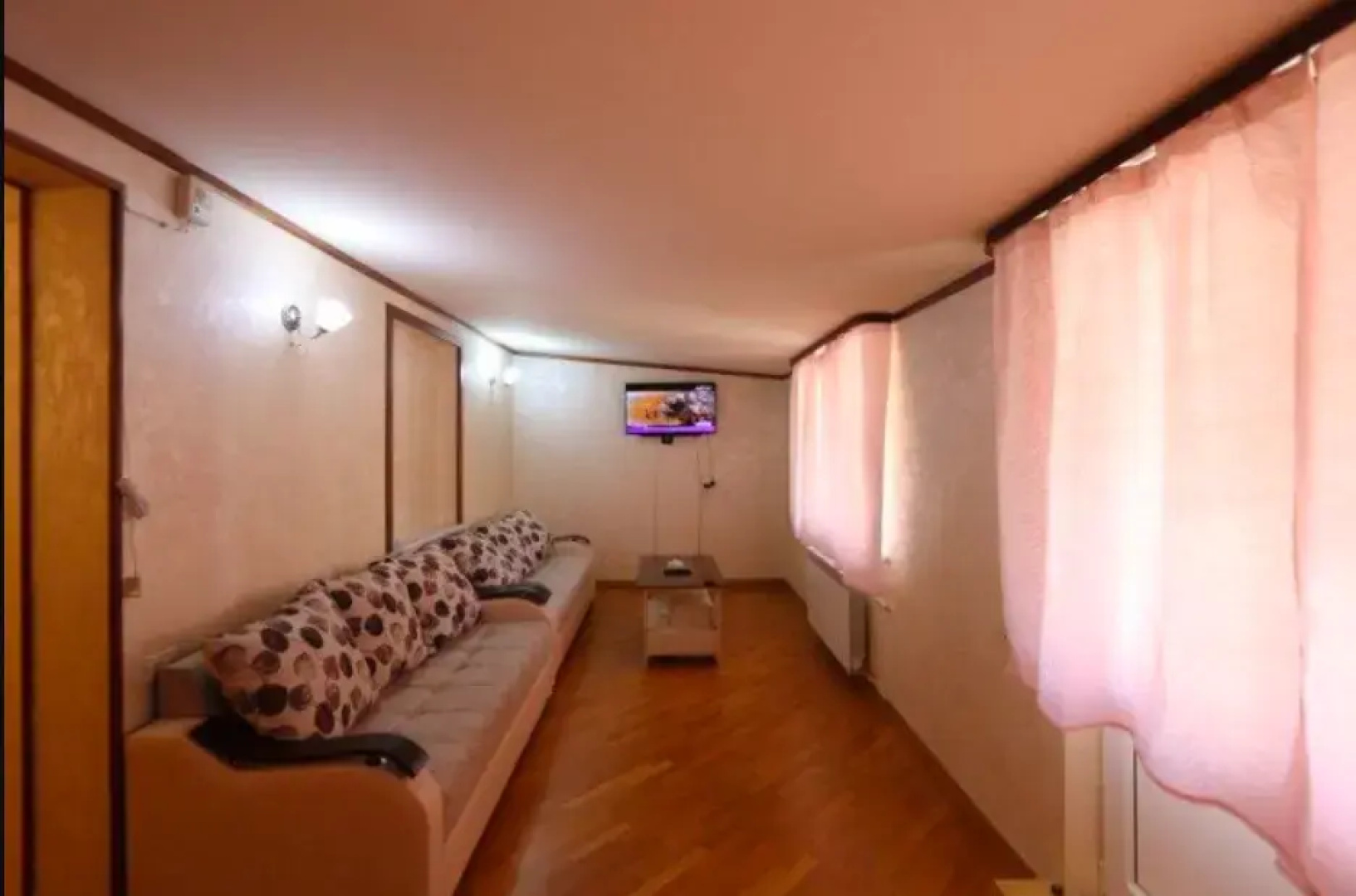 Ani Hostel