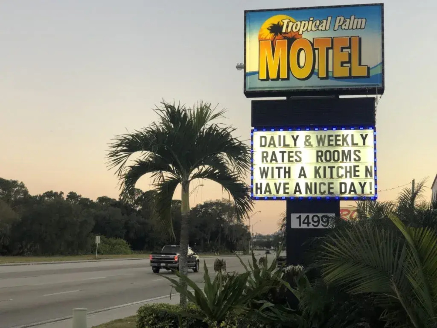 Tropical Palm Motel