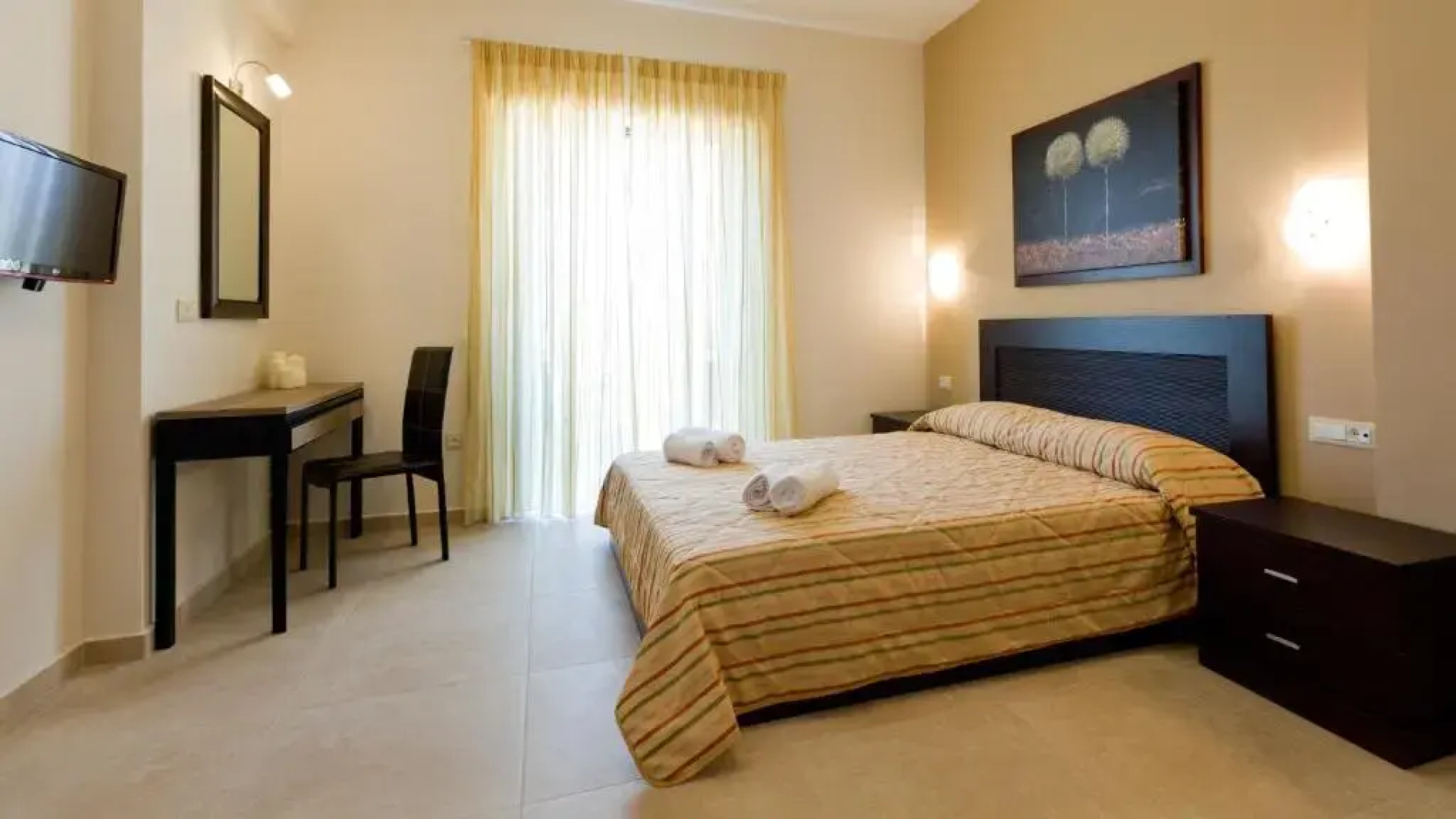 Aenaon Rooms