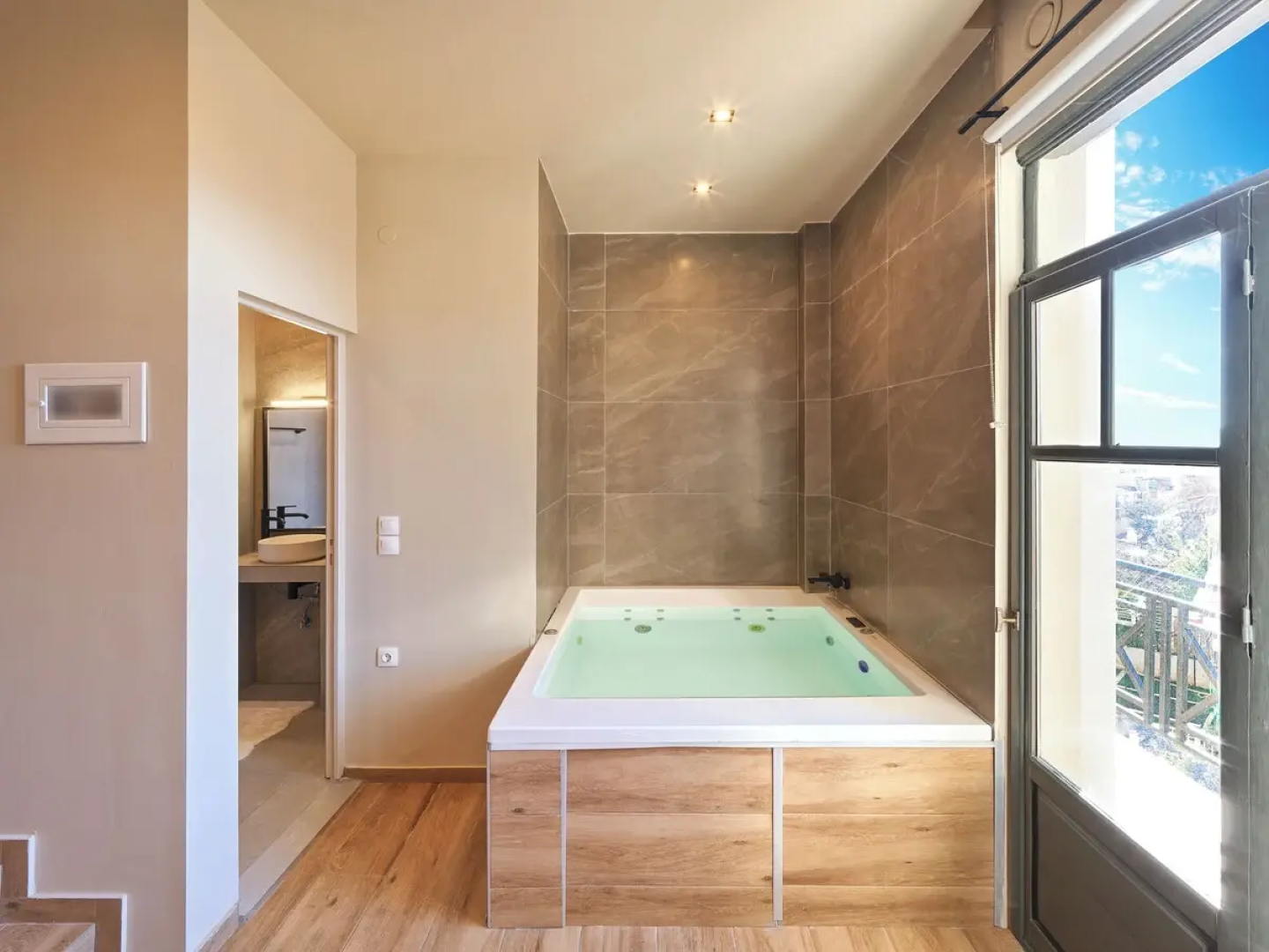 White Hills Suites Spa