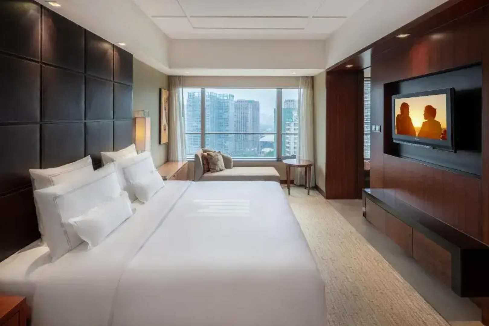 Отель Grand Millennium Beijing