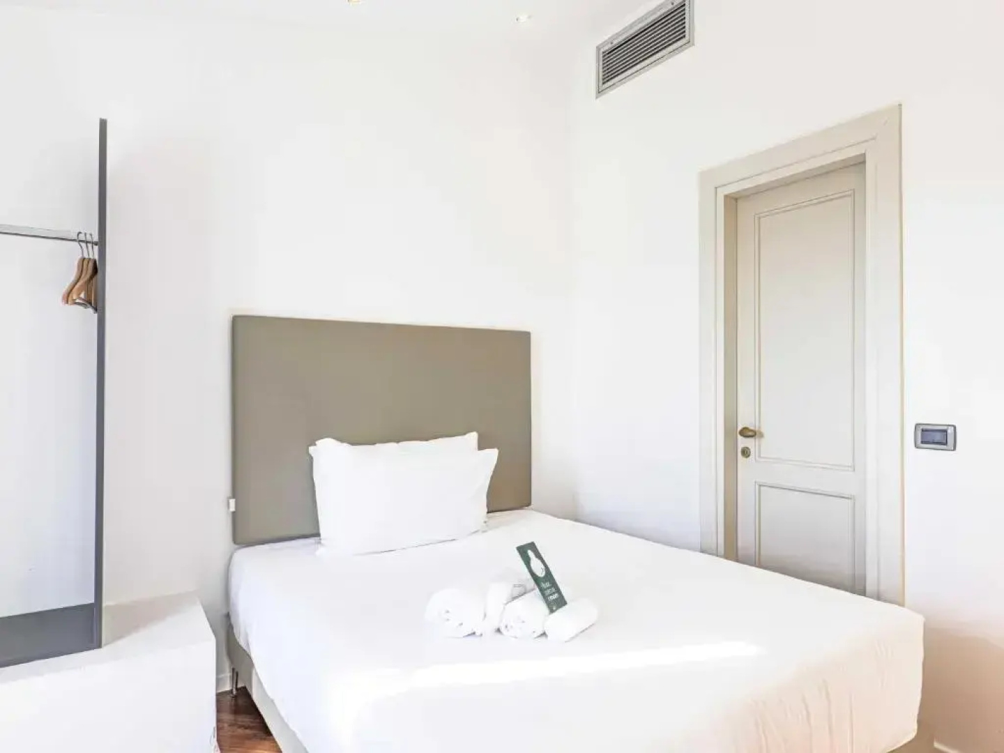 Отель B&B Hotel Firenze Laurus al Duomo