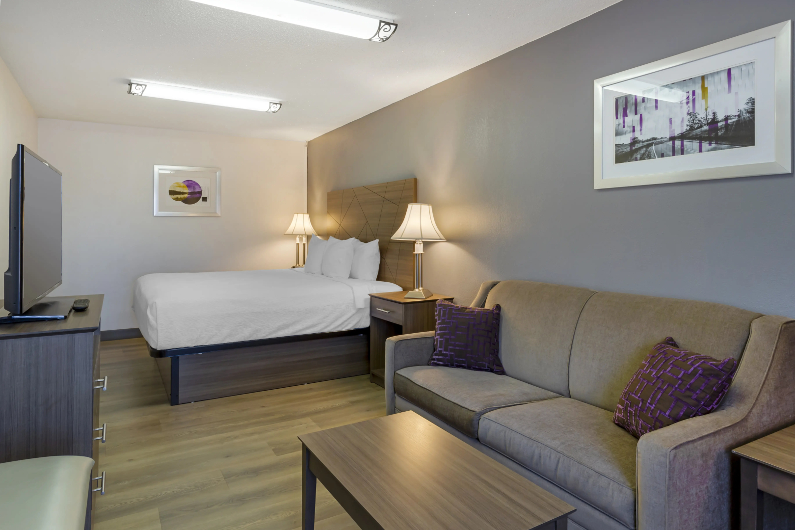 Best Western Plus South Hill Inn