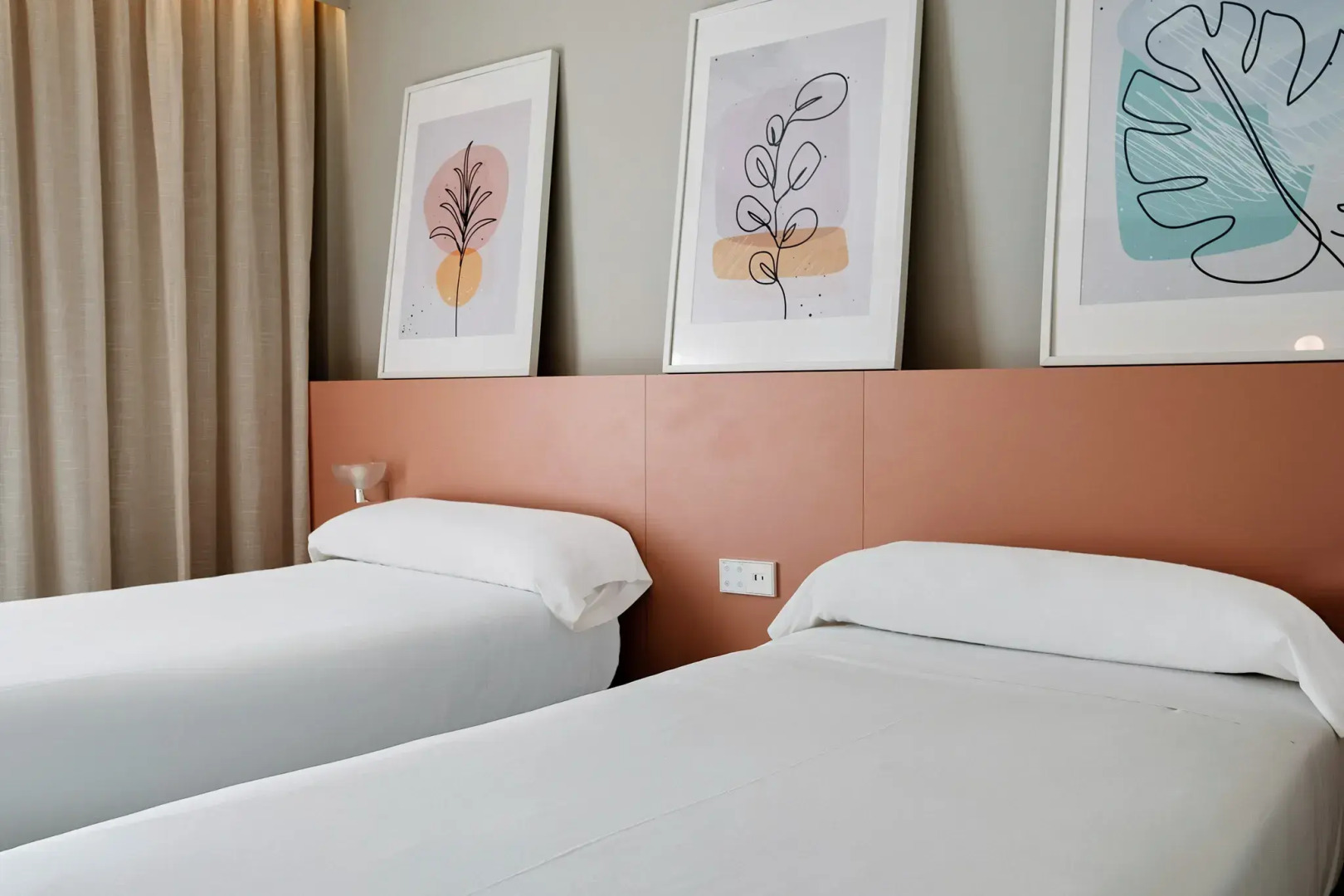 Отель Prinsotel La Dorada