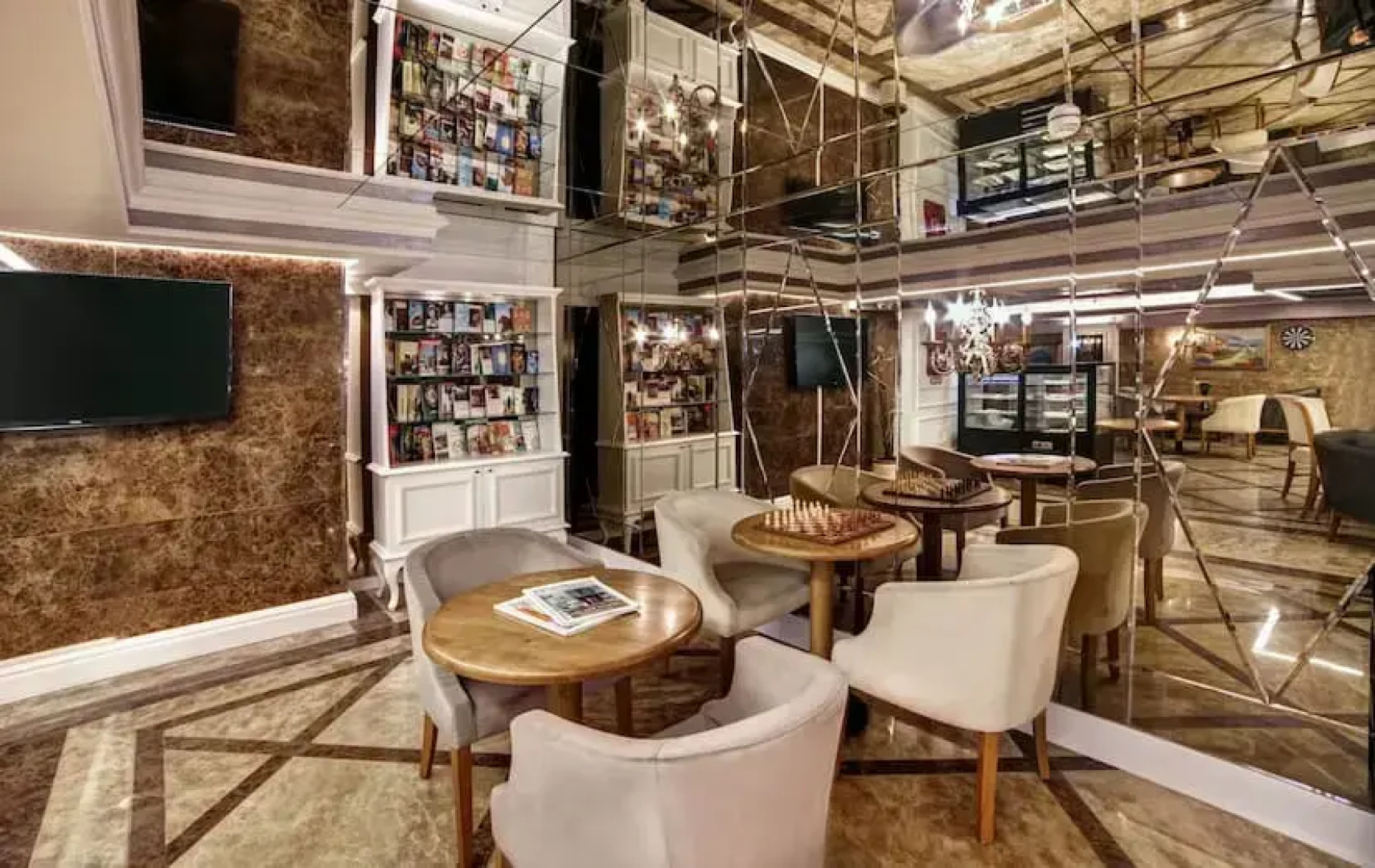 Skalion Hotel