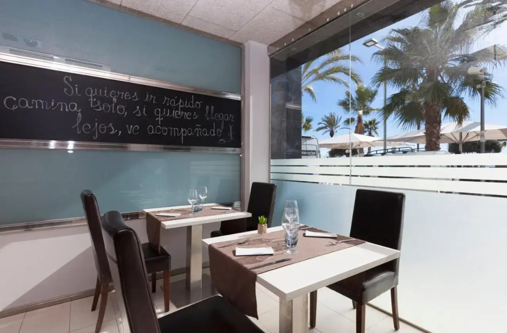 Отель URH Excelsior