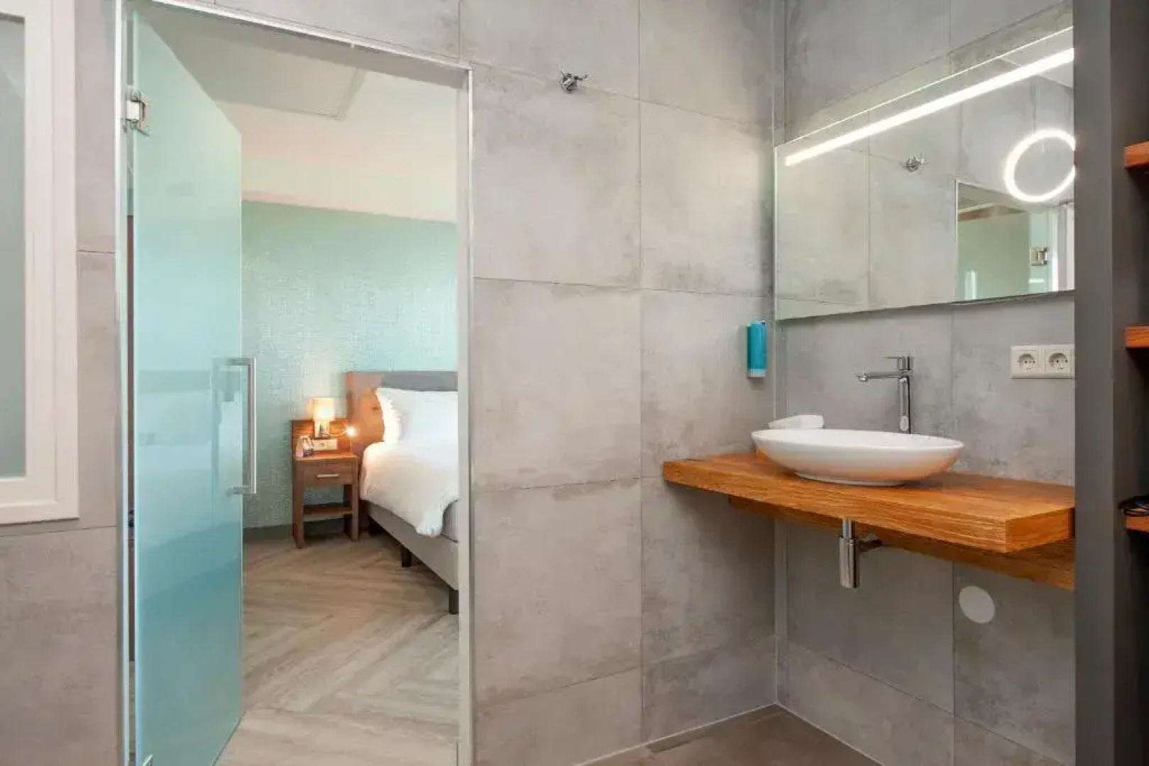 City Hotel Haarhuis - World Hotels Crafted Collections