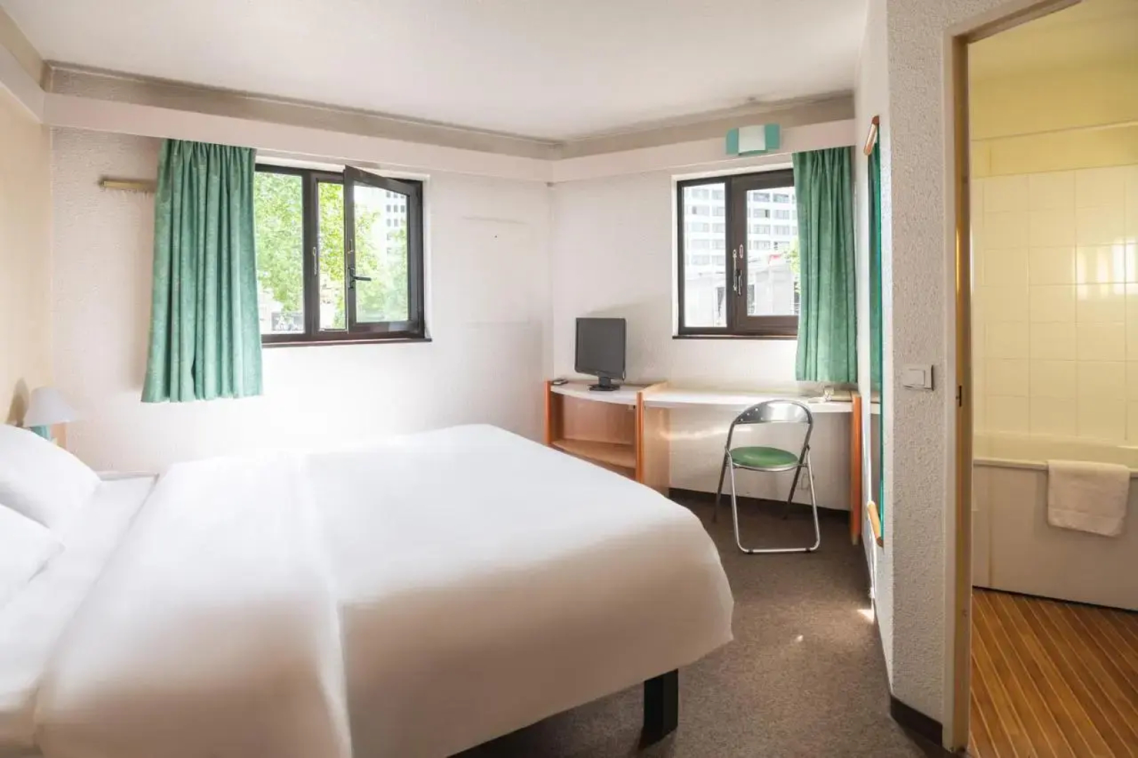 B&B HOTEL Rouen Centre Rive Gauche