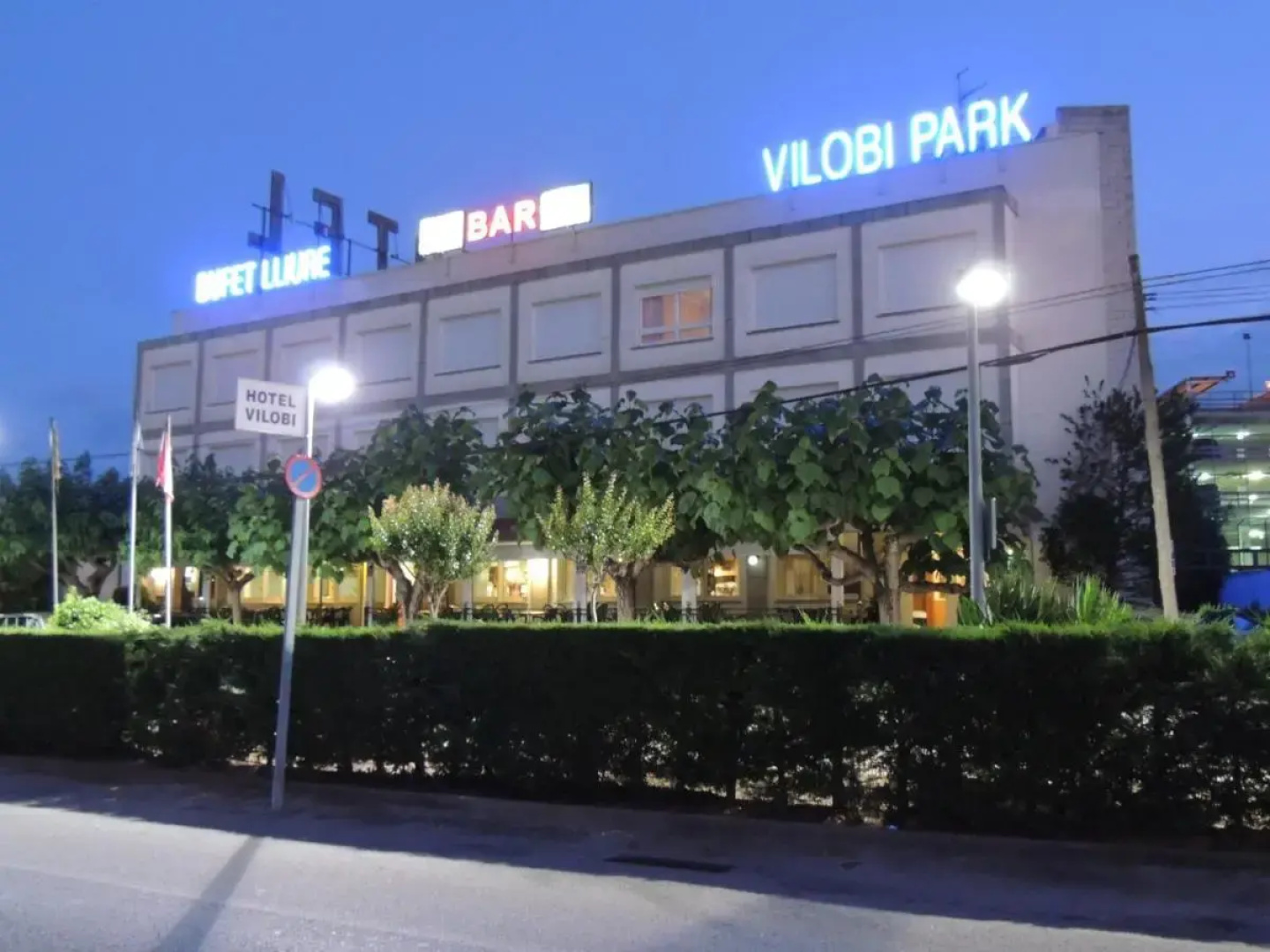 Отель Vilobí