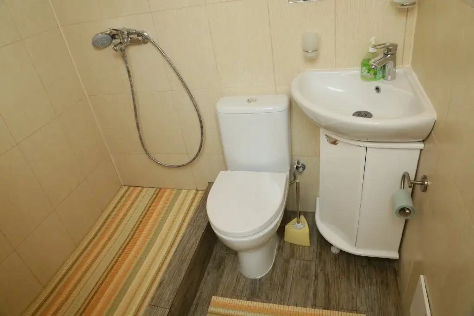 Na Leningradskoj U Verhnego Ozera Apartment