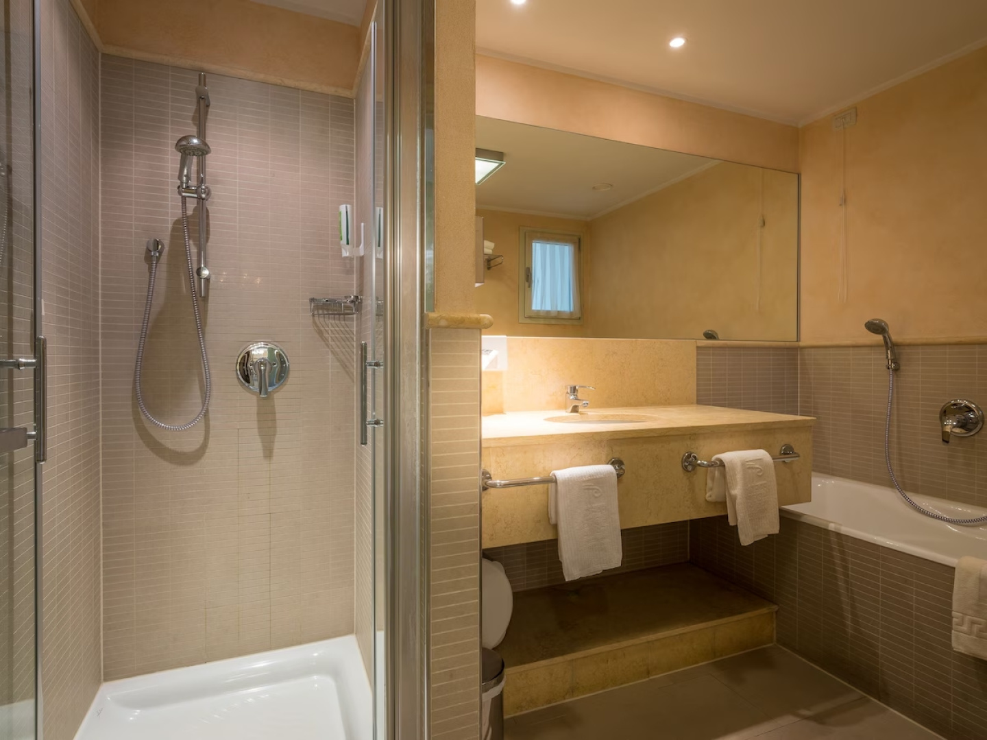 Parc Hotel Germano Suites