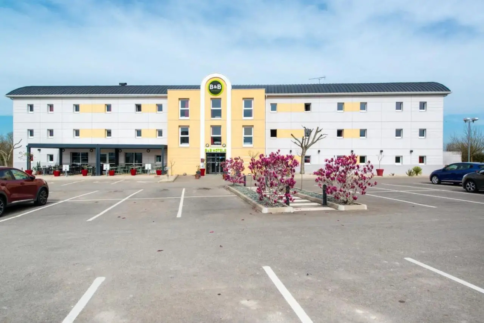 B&B HOTEL Cholet Nord