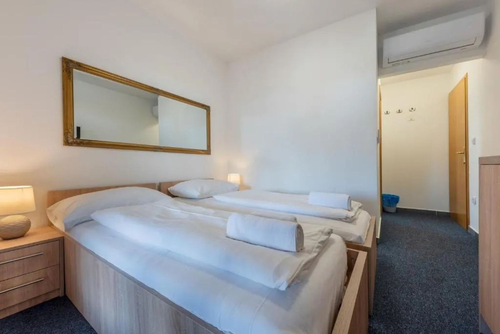 Aparthotel Plat