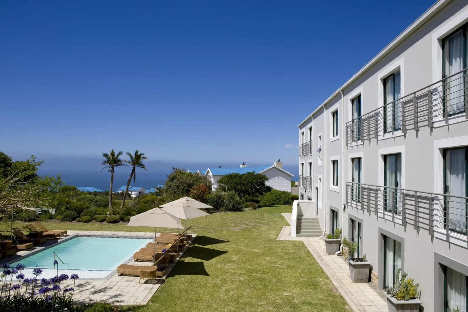 Garden Route Hotel
