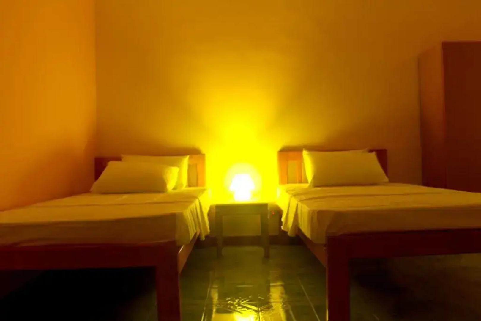 Отель Jail Break Surf Inn