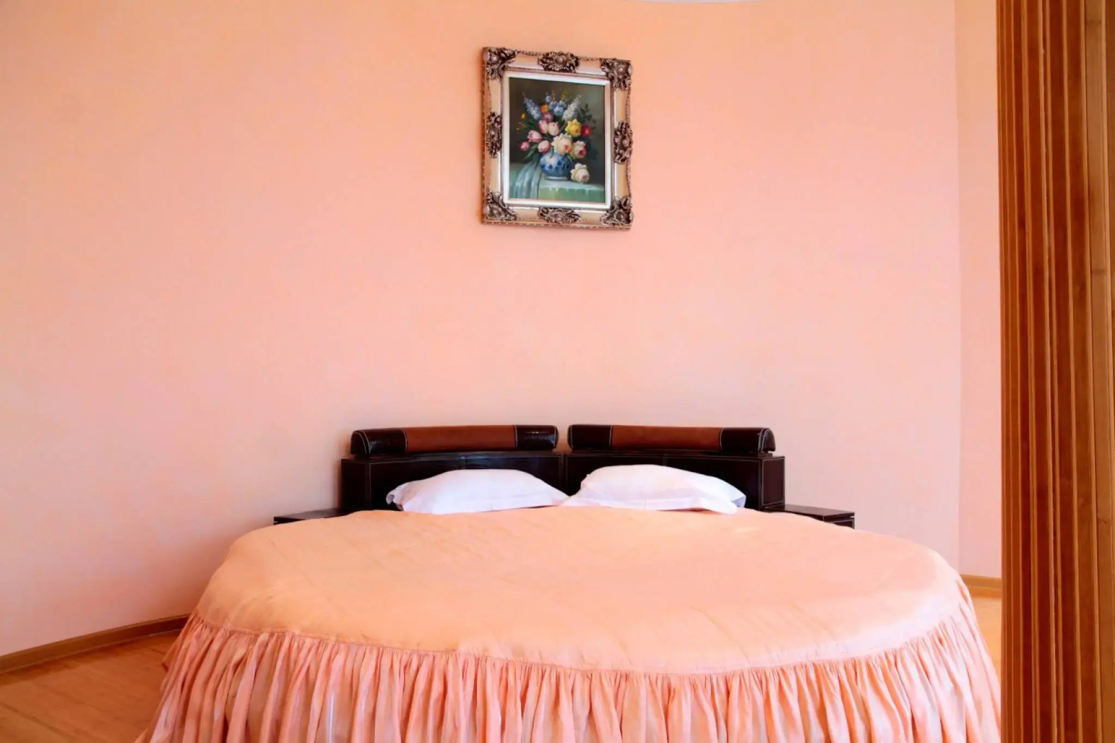 Lux Hotel