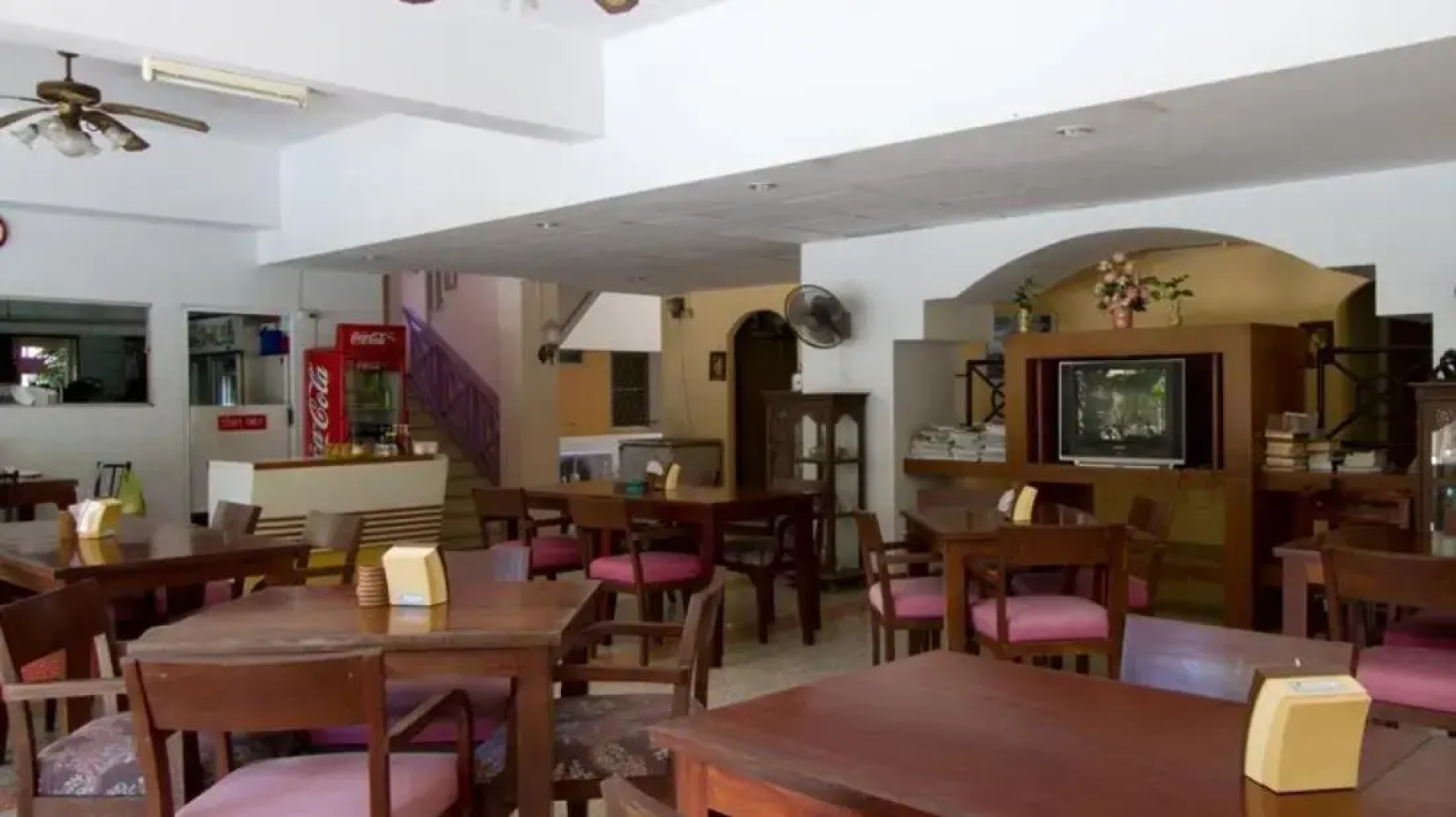 Sawasdee Place Hotel