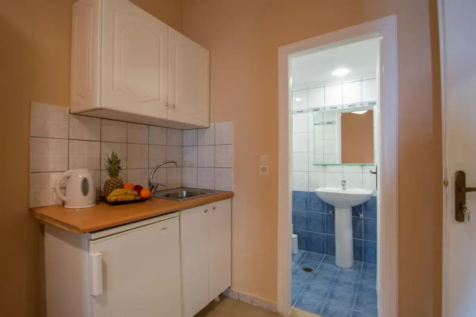 Aktypis Deluxe Studios