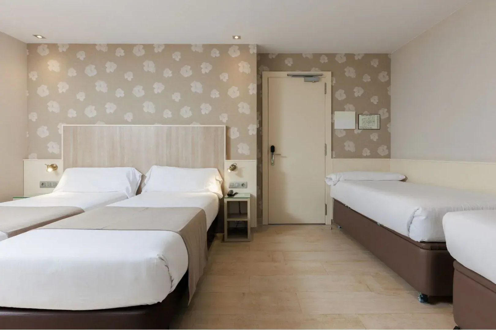Hotel Santa Marta