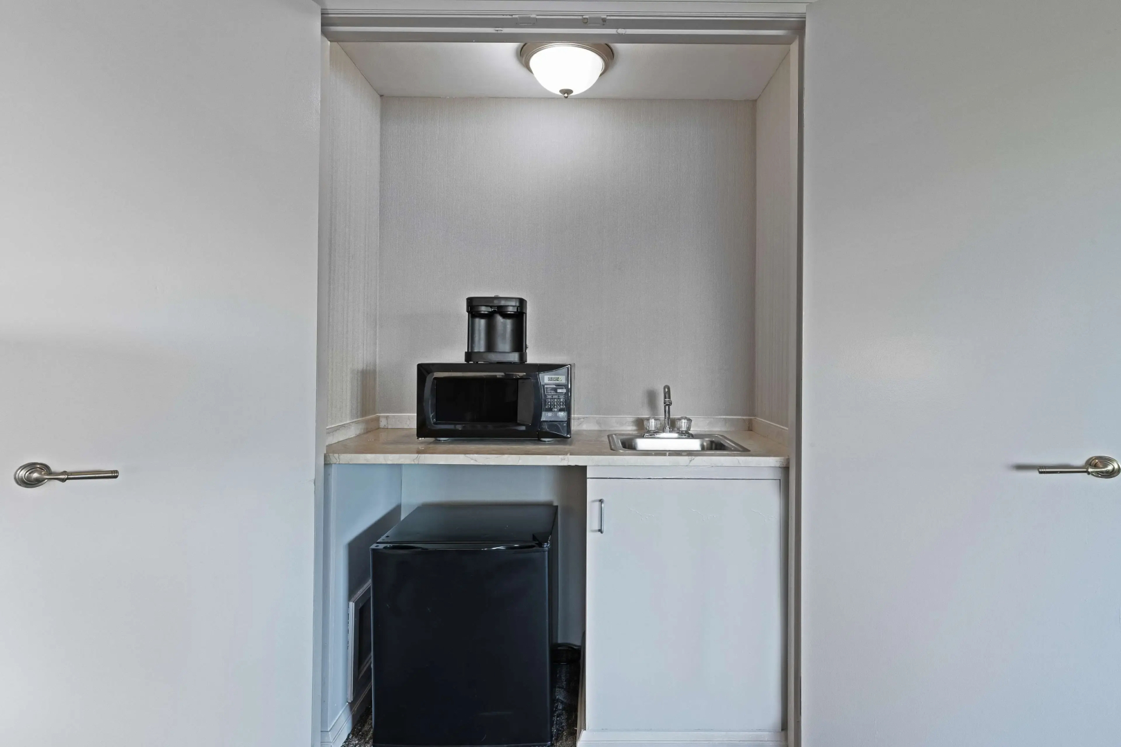 DoubleTree by Hilton Tulsa - Warren Place