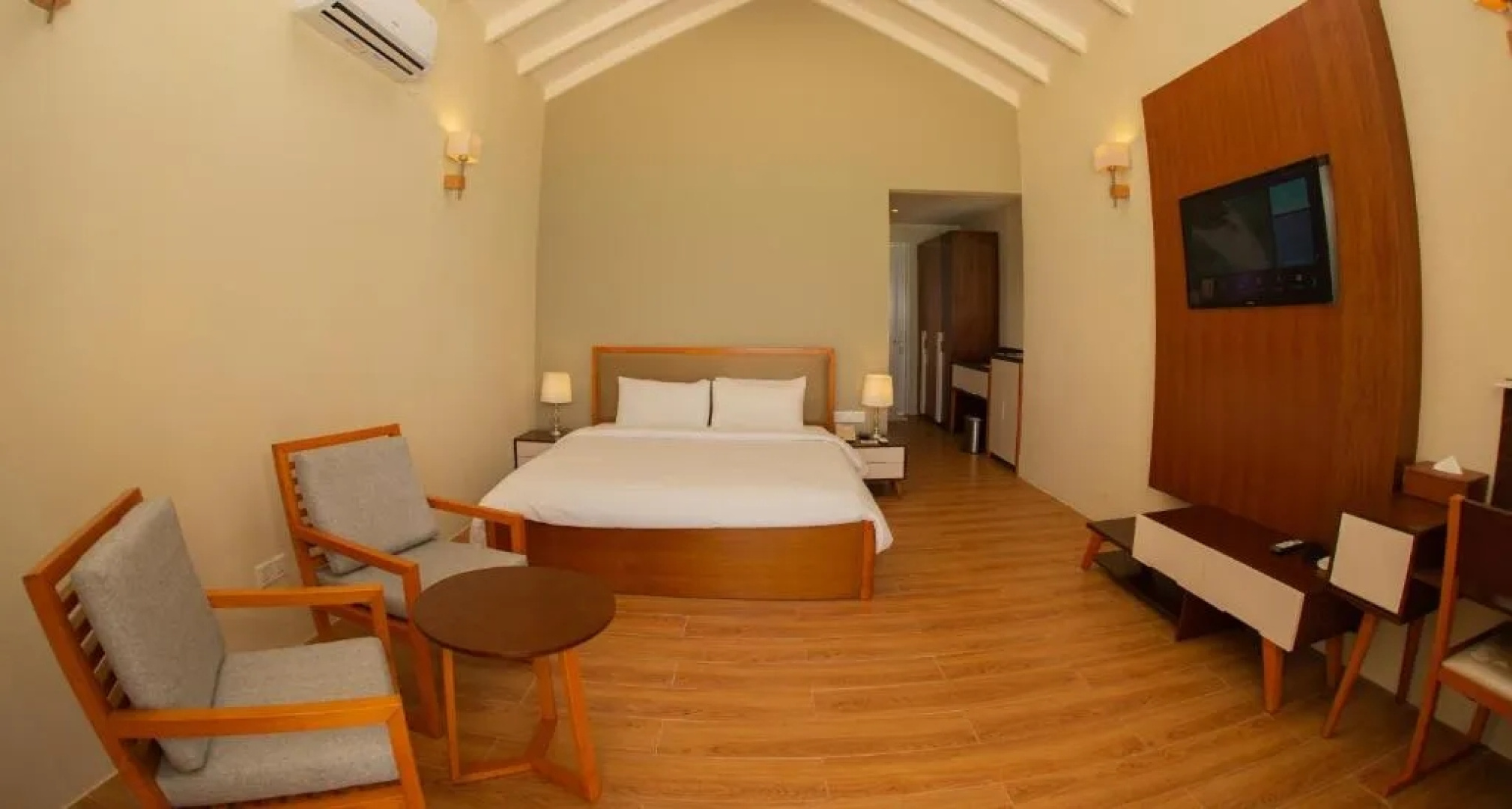 Paradise Hondaafushi Island Resort & Spa