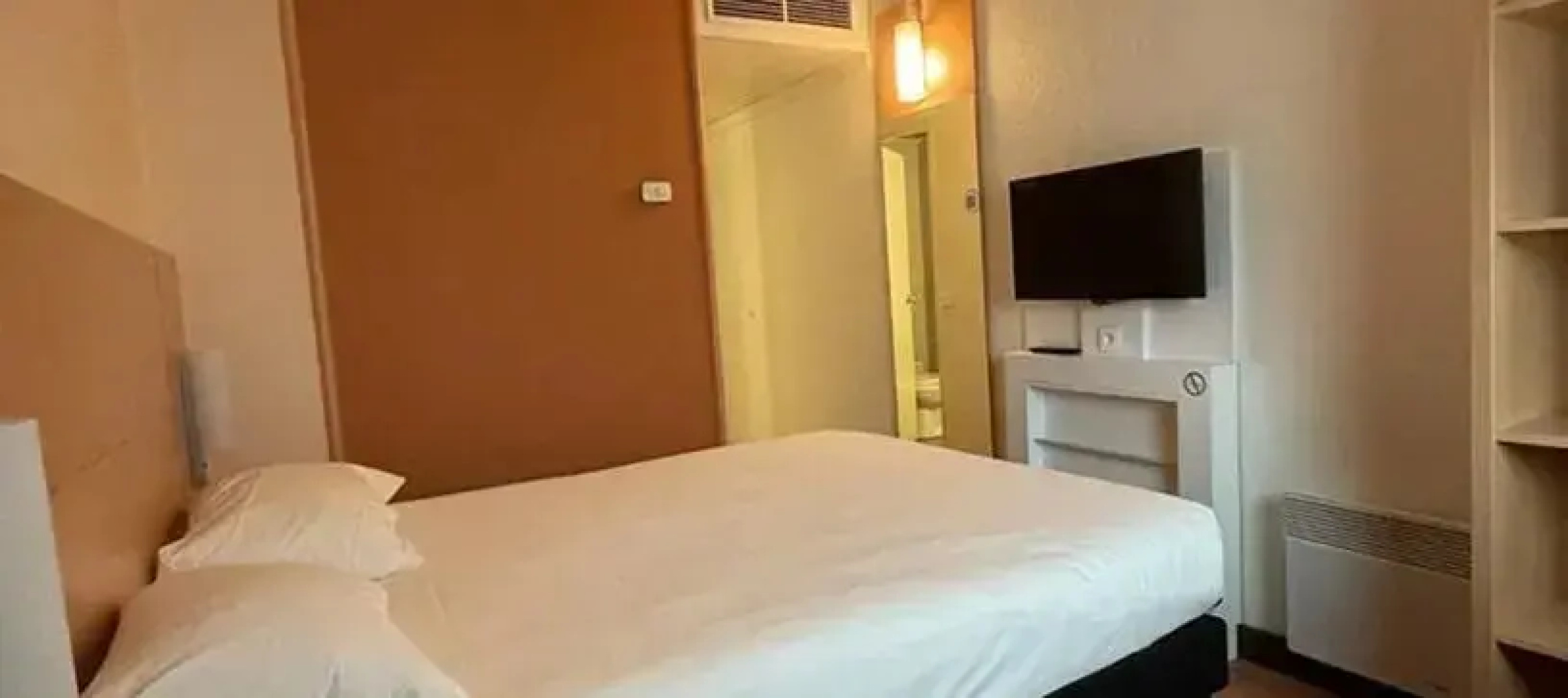 B&B HOTEL Laval Ouest