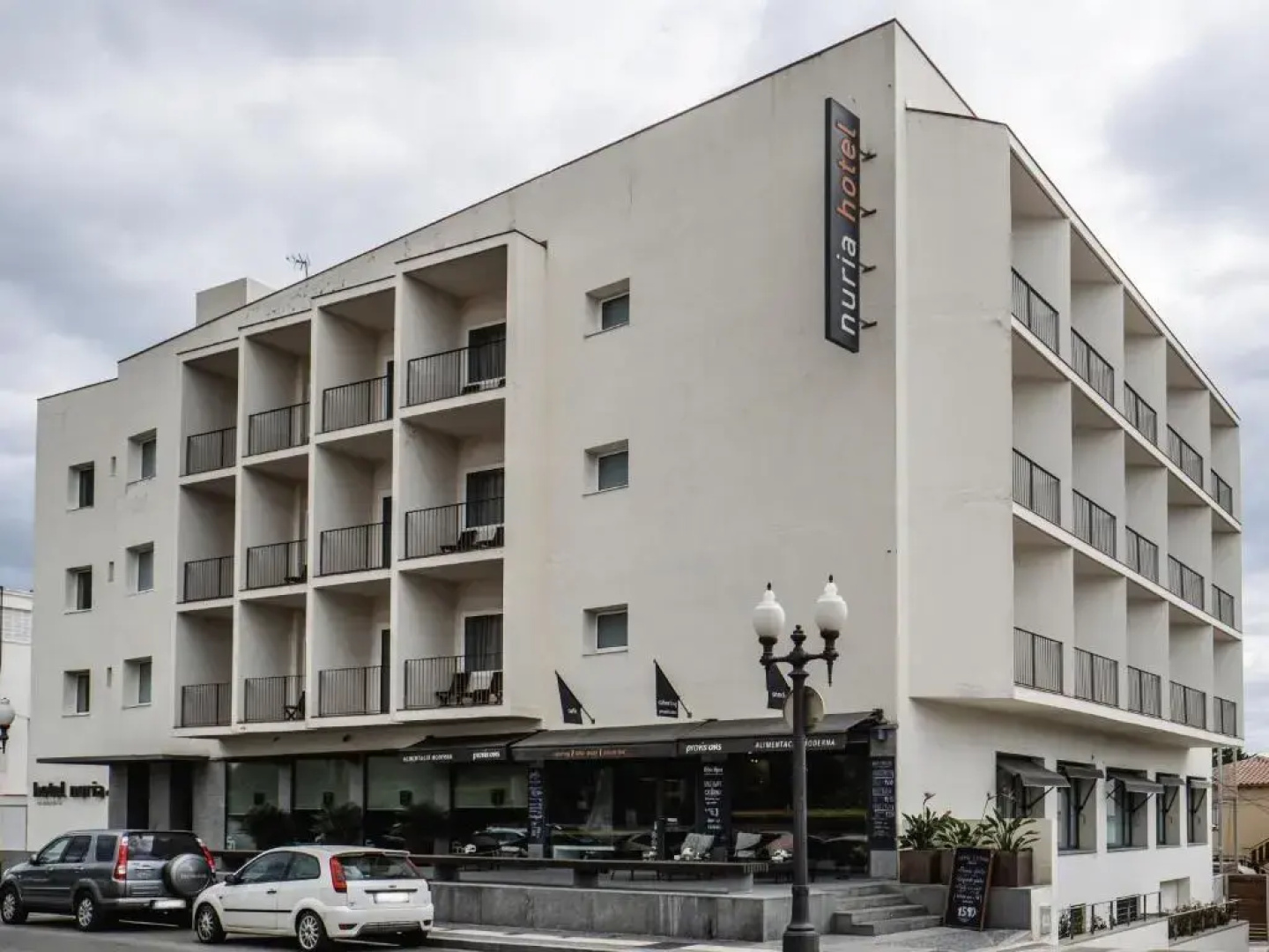 Nuria Hotel
