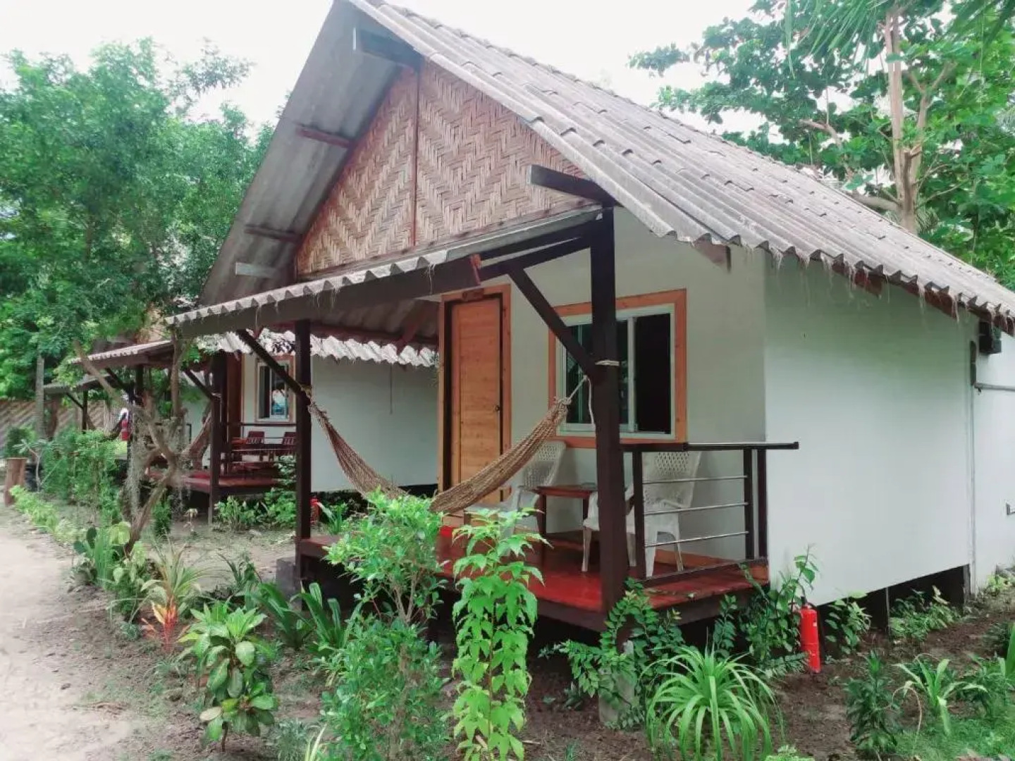 Lipe Garden Beach Resort