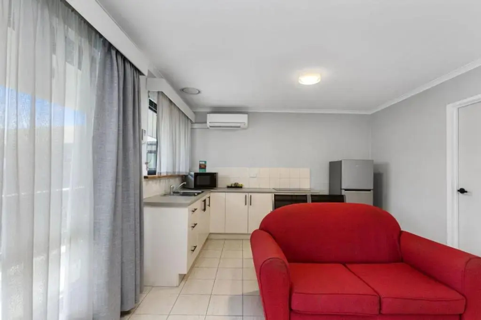 Apollo Bay Motel & Apartments